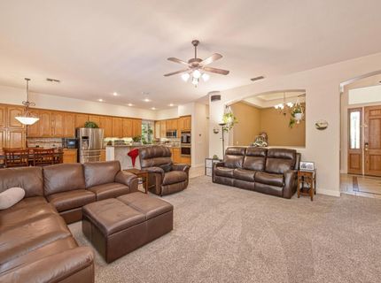 1655 Tibessart Ct, Folsom, CA 95630 Photo