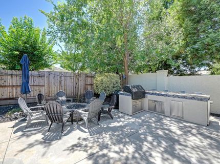 1655 Tibessart Ct, Folsom, CA 95630 Photo