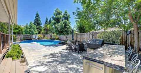 1655 Tibessart Ct, Folsom, CA 95630 Photo