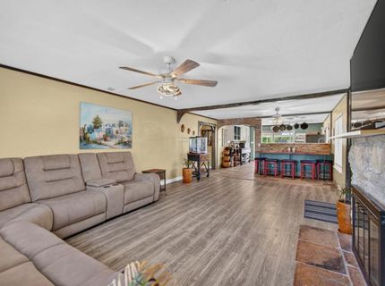821 Park Rd, Sacramento, CA 95838 Photo