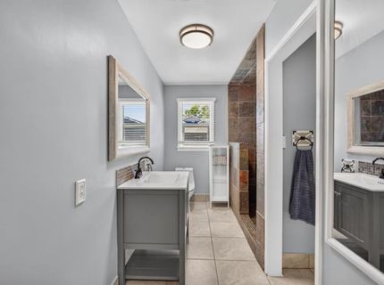 821 Park Rd, Sacramento, CA 95838 Photo