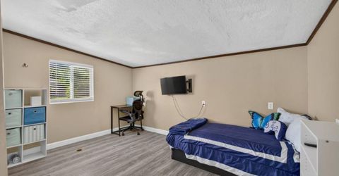 821 Park Rd, Sacramento, CA 95838 Photo