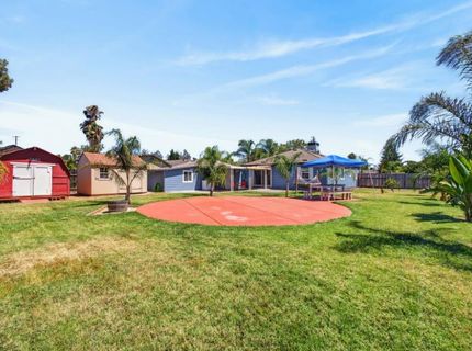 821 Park Rd, Sacramento, CA 95838 Photo
