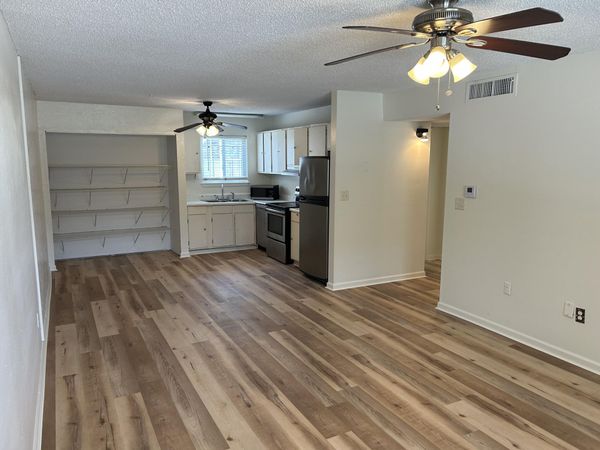 201 College Boulevard, Unit 31, Niceville, FL 32578