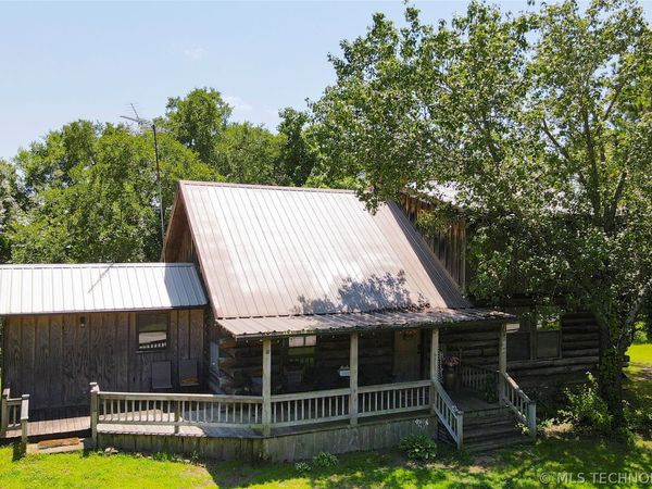 1522 NW Center Point Road, Wilburton, OK 74578