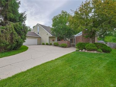 9040 S Normandy Lane, Washington TWP, OH 45458