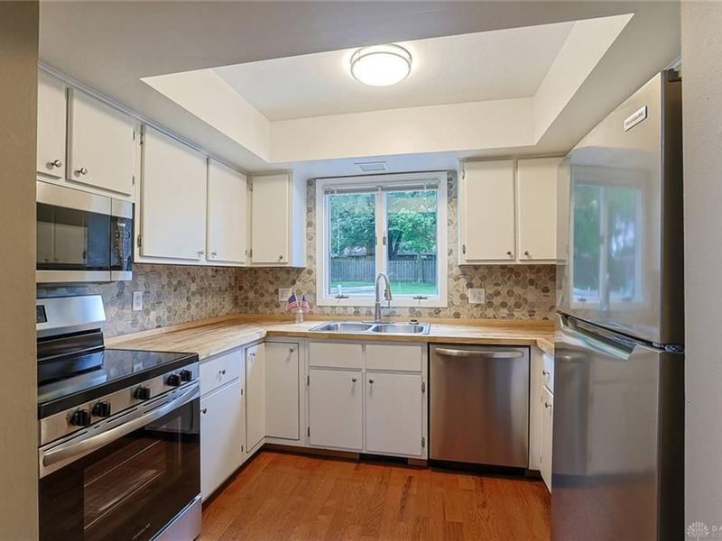 9040 S Normandy Lane, Washington Township, OH 45458 Photo 16