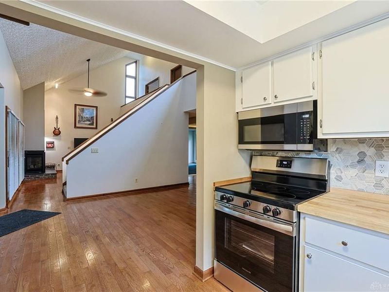 9040 S Normandy Lane, Washington Township, OH 45458 Photo 18