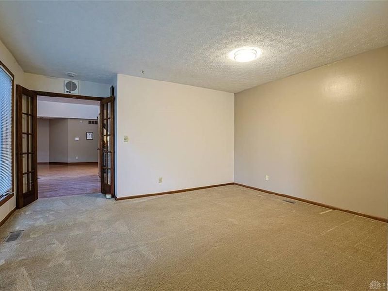 9040 S Normandy Lane, Washington Township, OH 45458 Photo 19