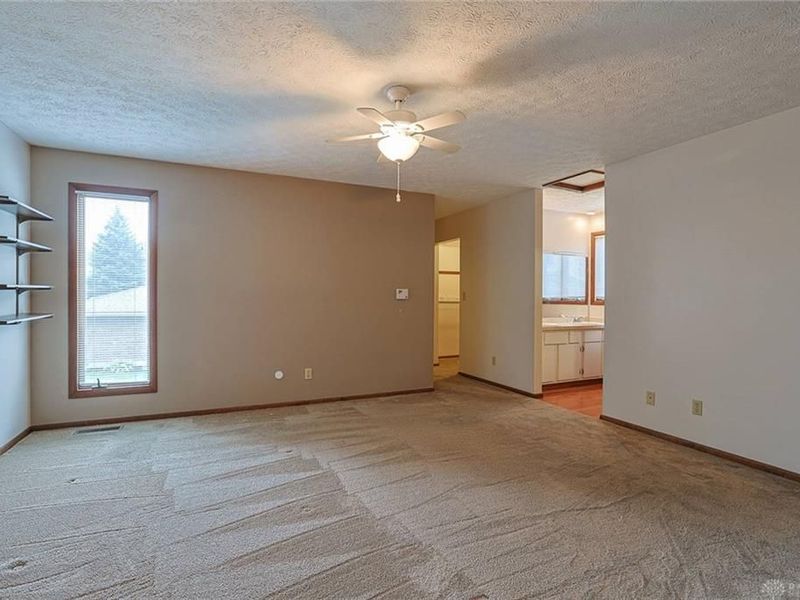 9040 S Normandy Lane, Washington Township, OH 45458 Photo 23