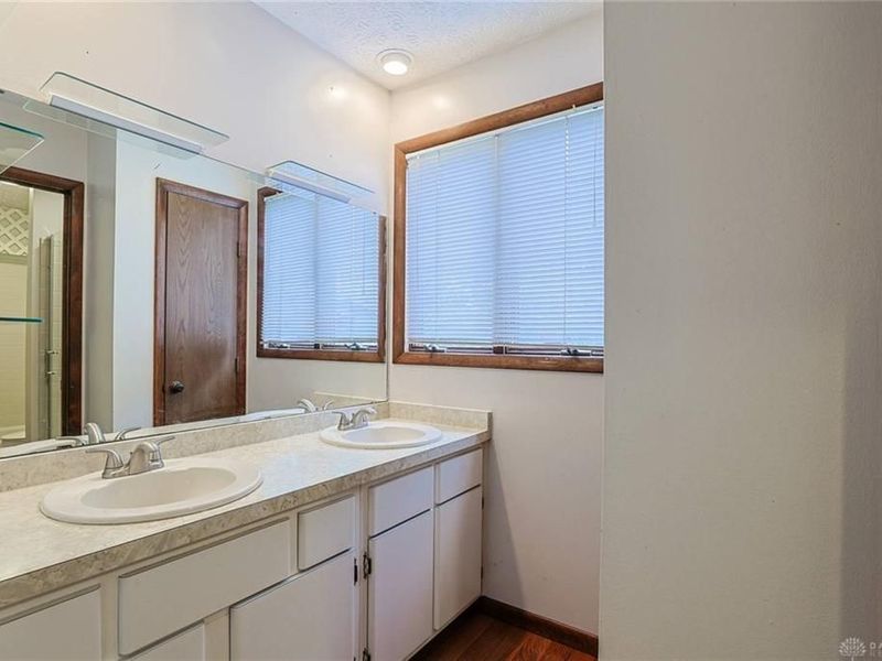 9040 S Normandy Lane, Washington Township, OH 45458 Photo 25