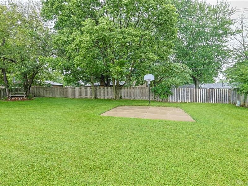 9040 S Normandy Lane, Washington Township, OH 45458 Photo 38