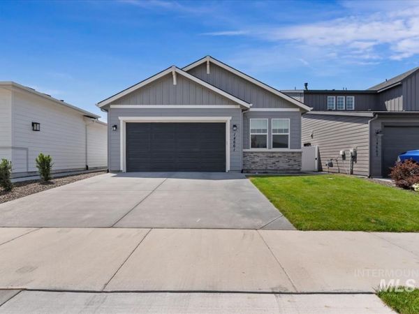 14661 Wing Spread Dr, Caldwell, ID 83607