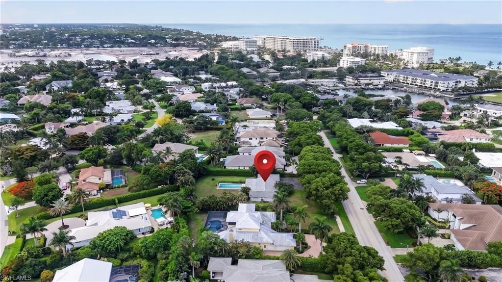 1608 Crayton Rd, Naples, FL 34102 Photo