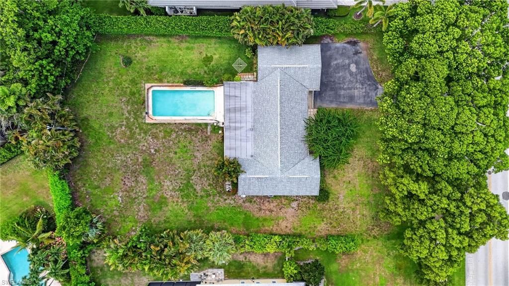 1608 Crayton Rd, Naples, FL 34102 Photo
