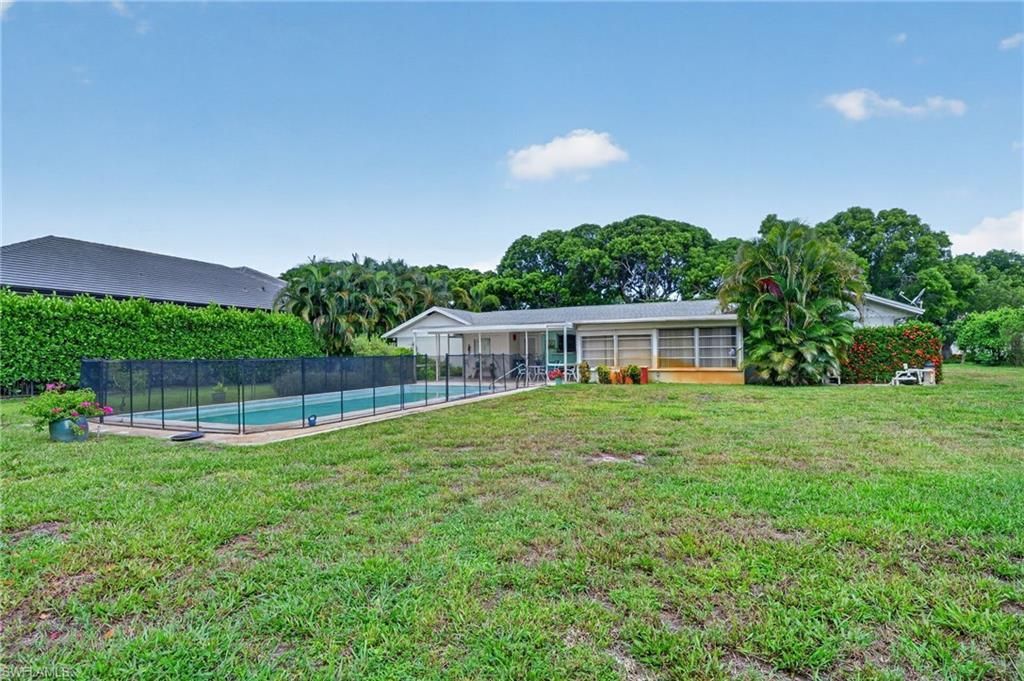 1608 Crayton Rd, Naples, FL 34102 Photo