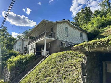 226 Mason Dixon Highway, Maidsville, WV 26541