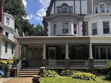 438 W HARVEY STREET, PHILADELPHIA, PA 19144