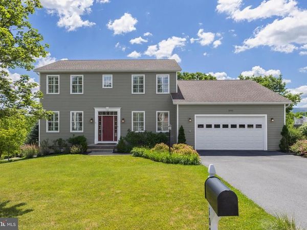 1002 SHAMROCK AVENUE , STATE COLLEGE, PA 16801