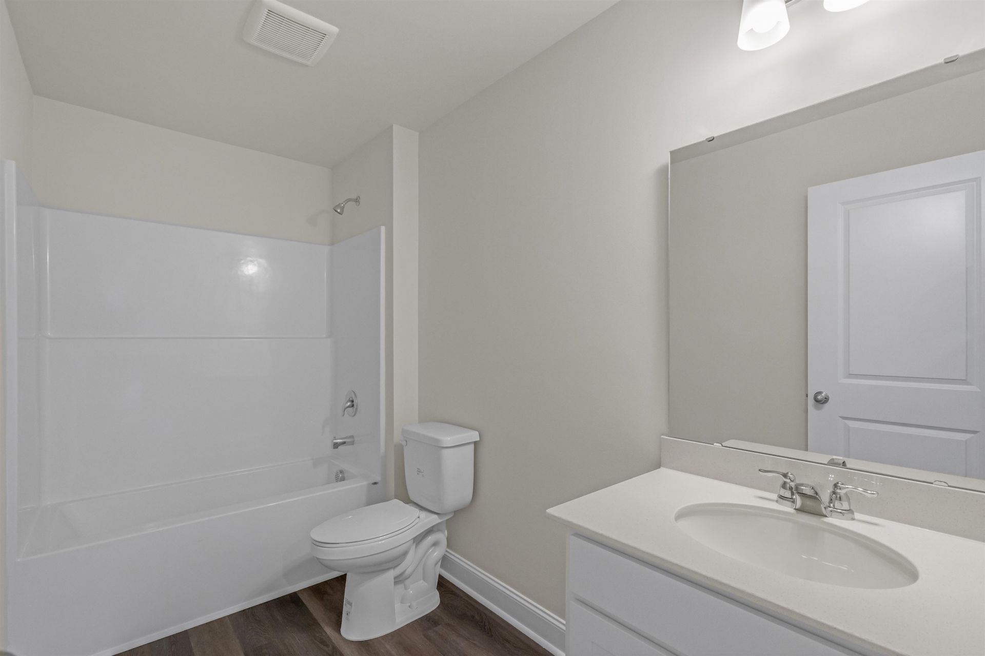 940 Caswell Dr. Photo 36