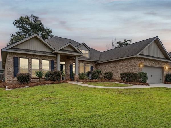 1279 Creek Ridge Court , Mobile, AL 36695