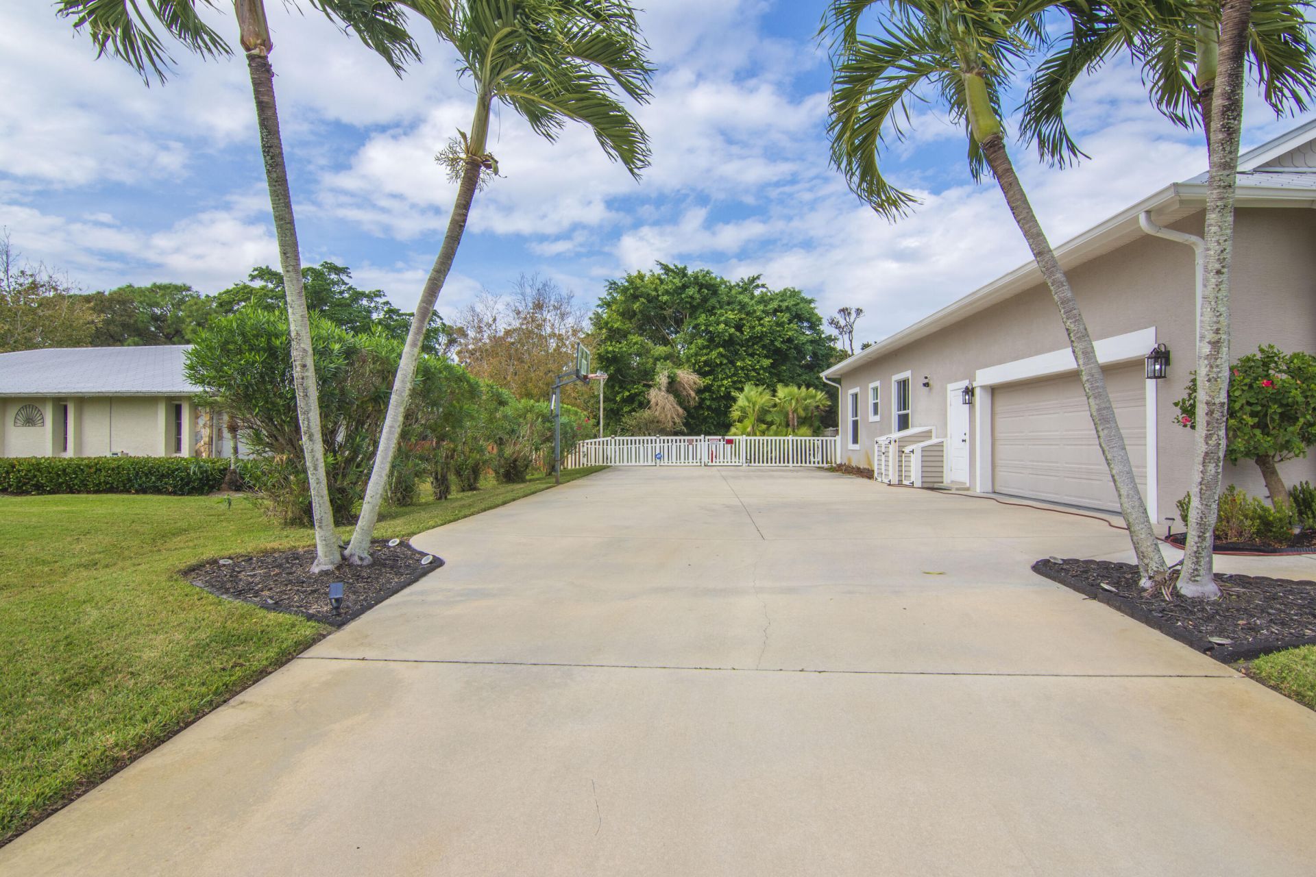 2986 SE Farley Road, Port Saint Lucie, FL 34952 Photo