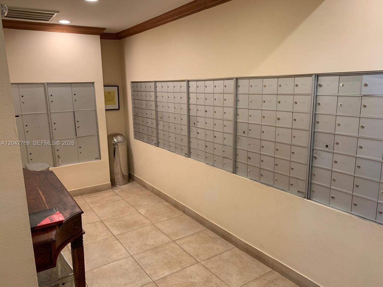 700 Biltmore Way, Unit 414, Coral Gables, FL 33134 Photo