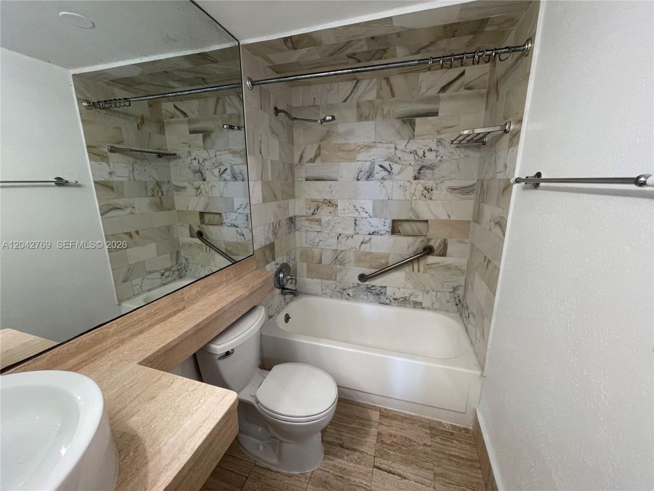 700 Biltmore Way, Unit 414, Coral Gables, FL 33134 Photo