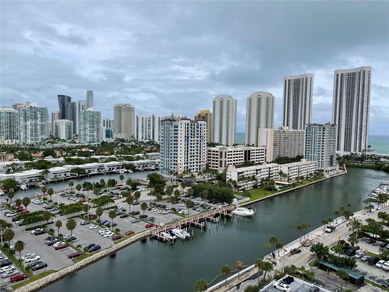 500 Bayview Dr , Unit 1719, Sunny Isles Beach, FL 33160 Photo