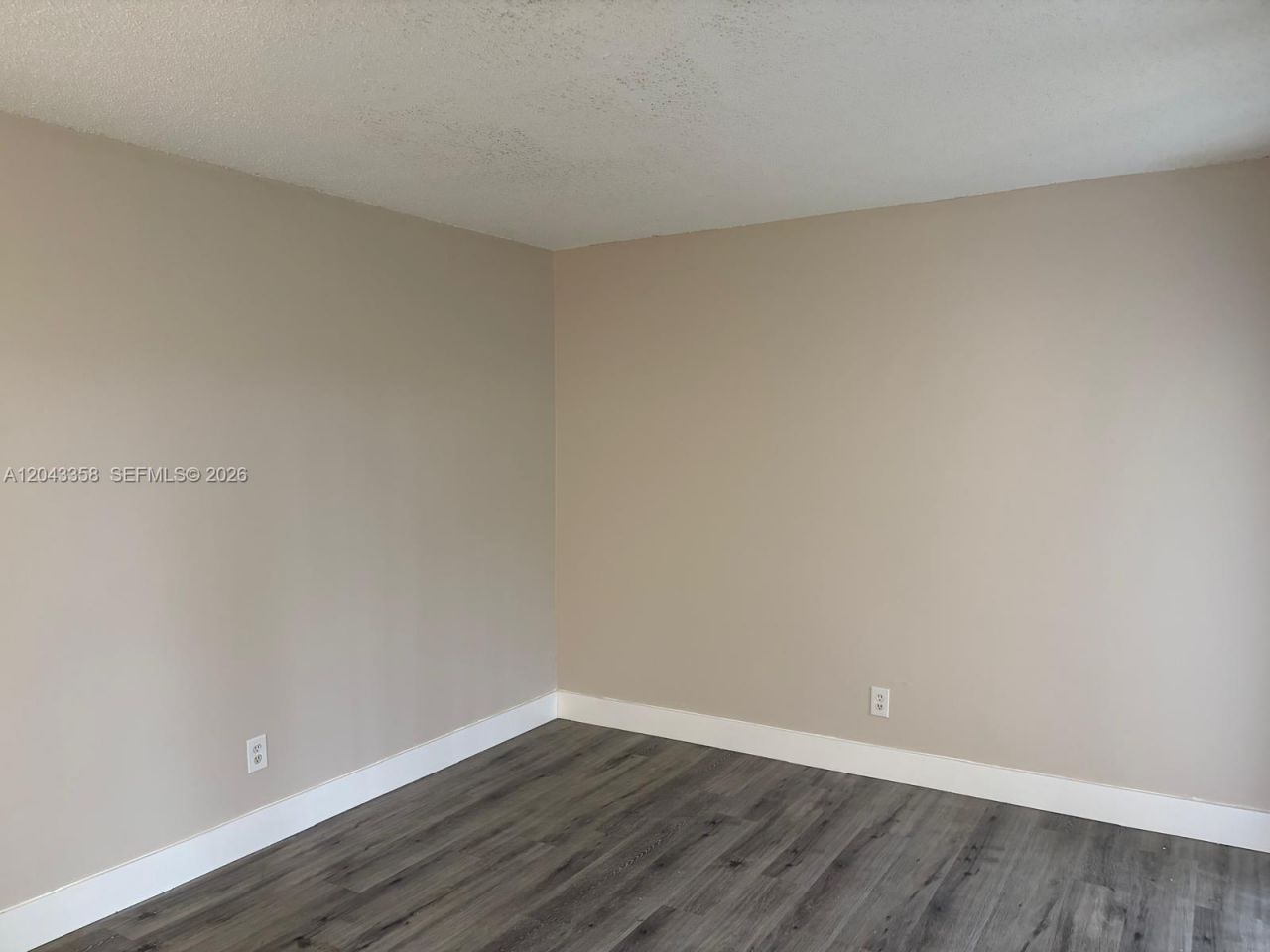 3400 Foxcroft Rd , Unit 215, Miramar, FL 33025 Photo