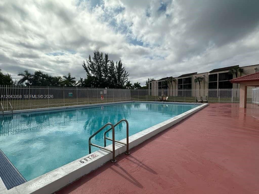 3400 Foxcroft Rd , Unit 215, Miramar, FL 33025 Photo