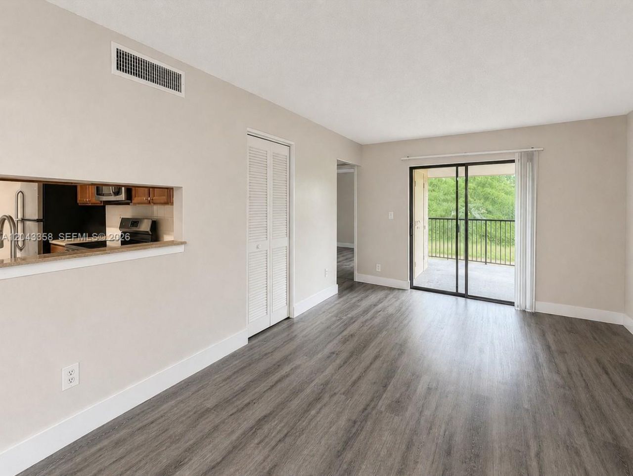 3400 Foxcroft Rd , Unit 215, Miramar, FL 33025 Photo
