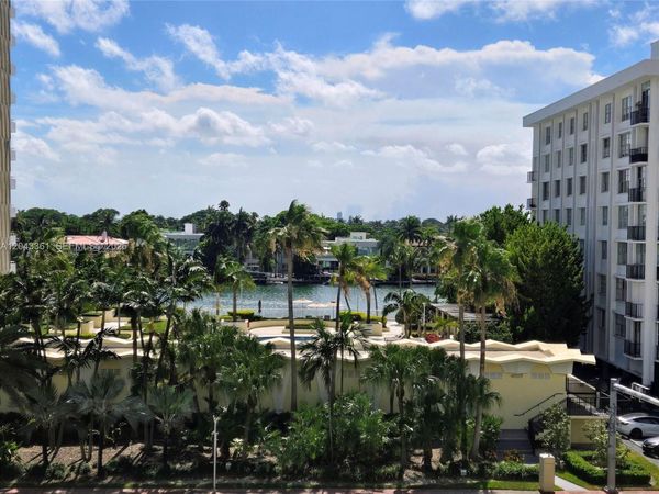 5601 Collins Ave , Unit 520, Miami Beach, FL 33140