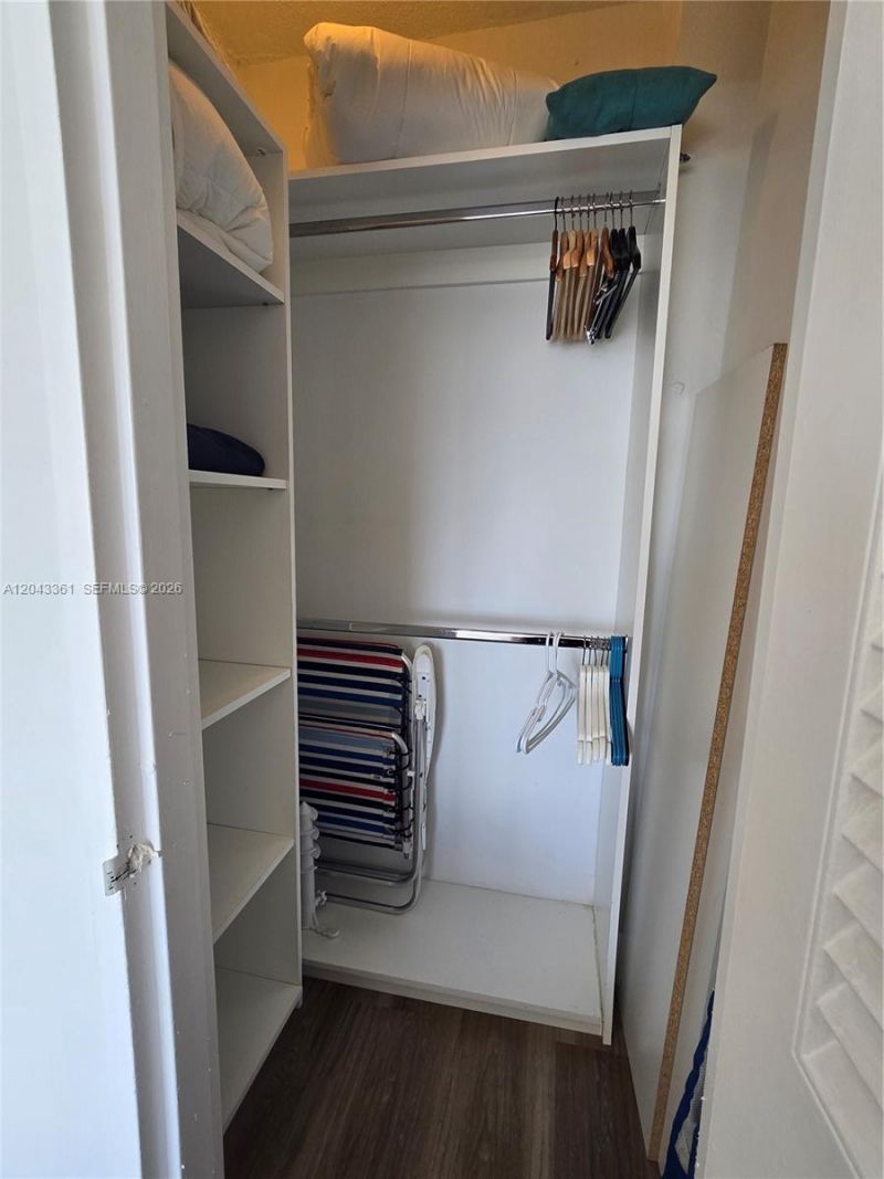 5601 Collins Ave, Unit 520, Miami Beach, FL 33140 Photo