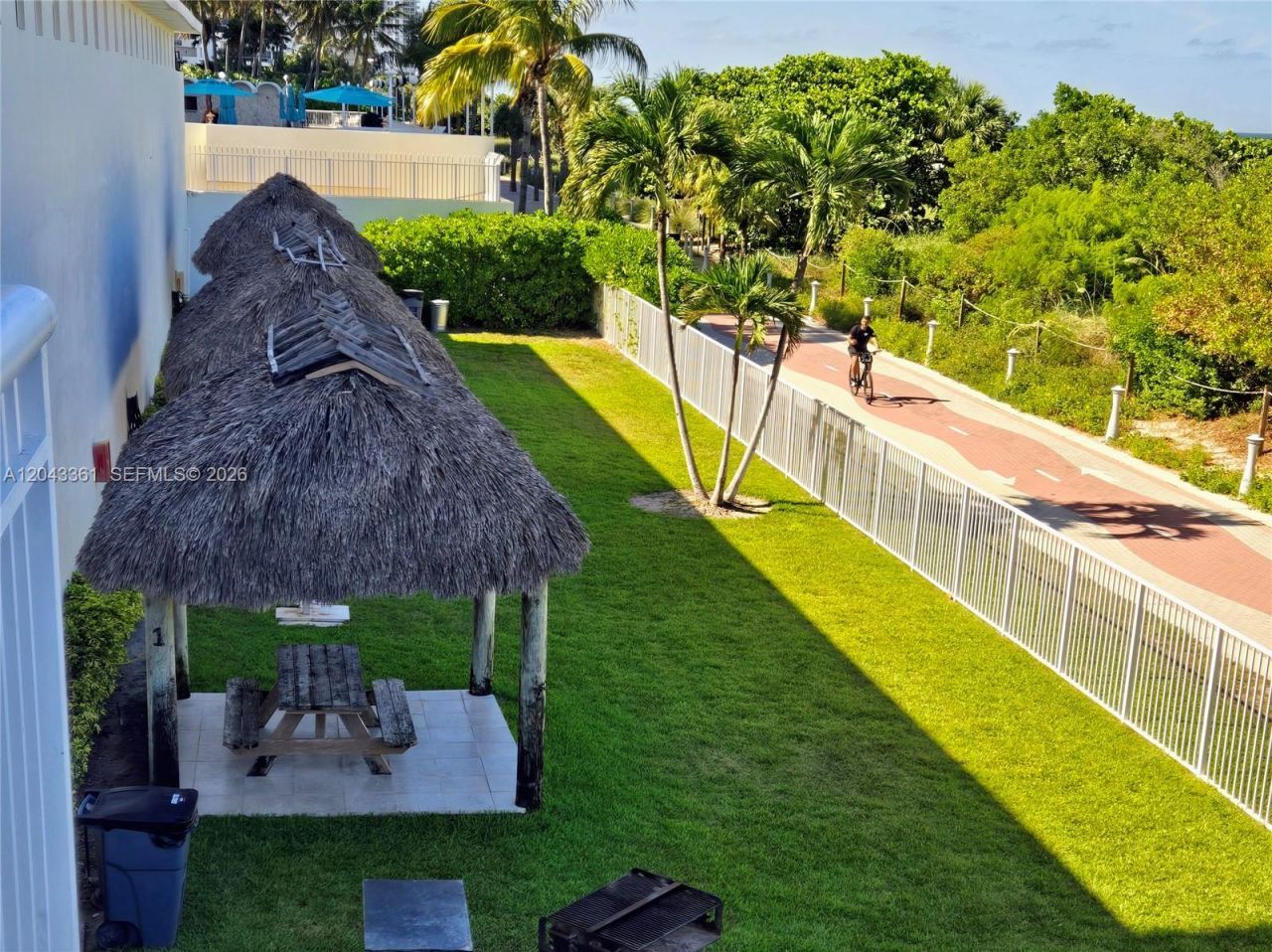 5601 Collins Ave, Unit 520, Miami Beach, FL 33140 Photo