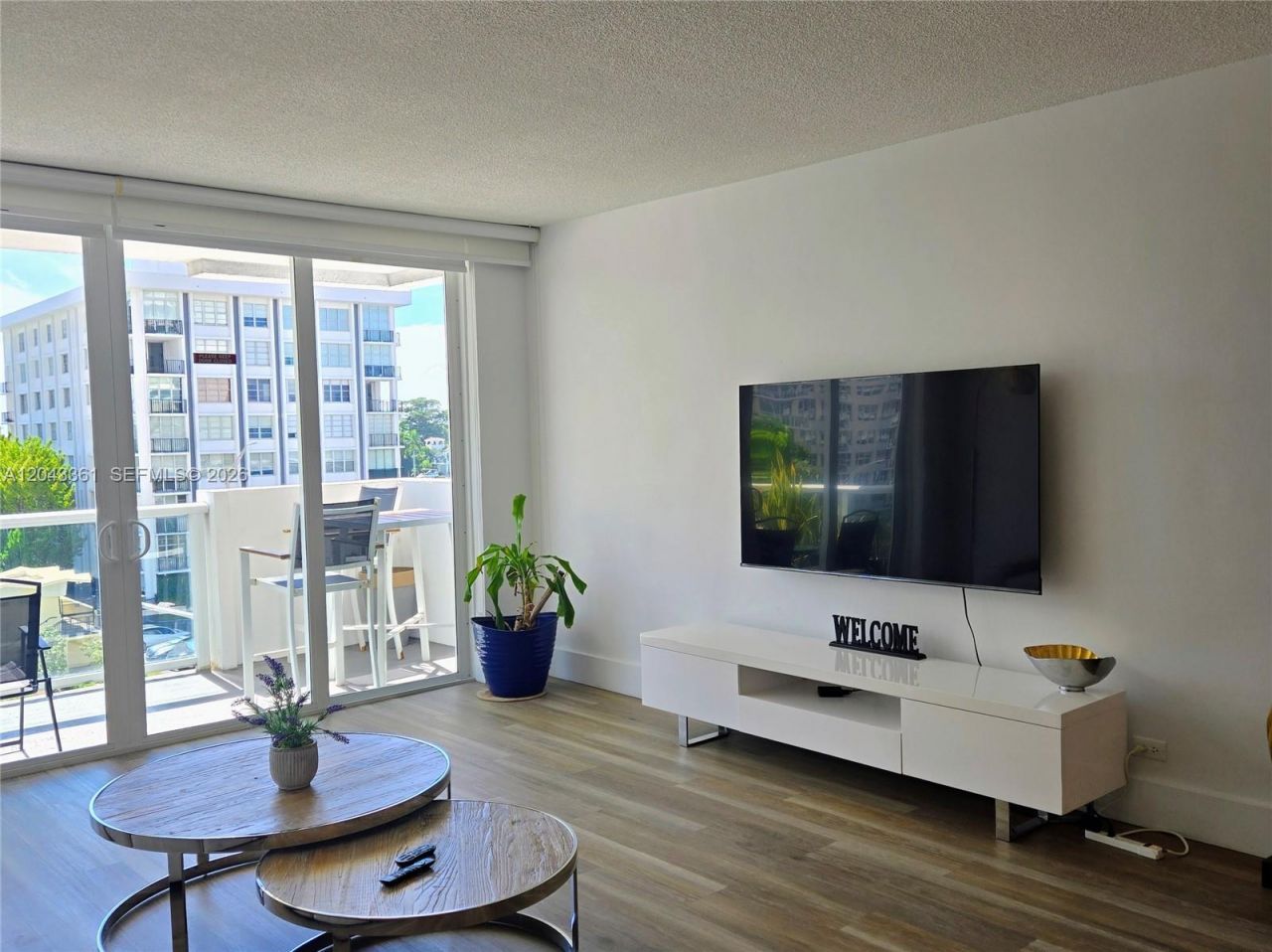 5601 Collins Ave, Unit 520, Miami Beach, FL 33140 Photo