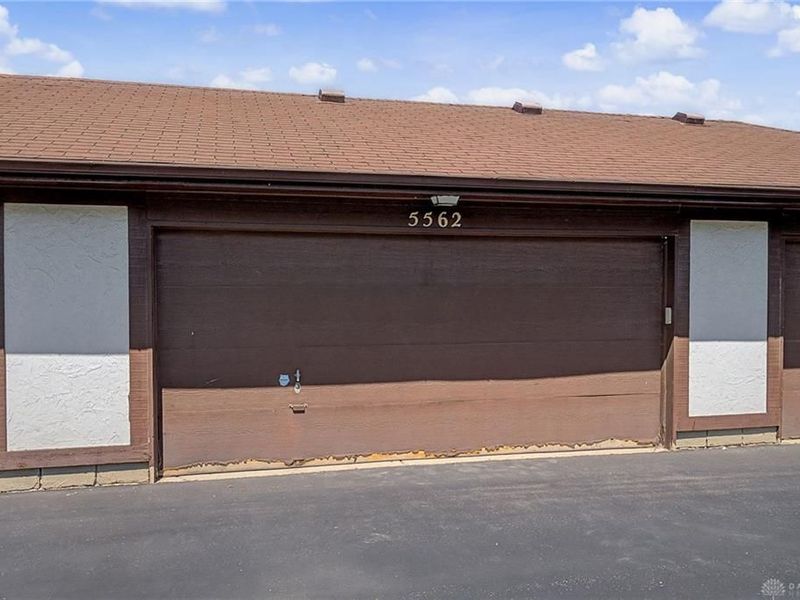 5562 Cobblegate Drive, Dayton, OH 45449 Photo 23