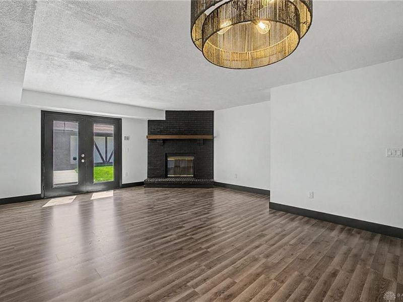 5562 Cobblegate Drive, Dayton, OH 45449 Photo 5