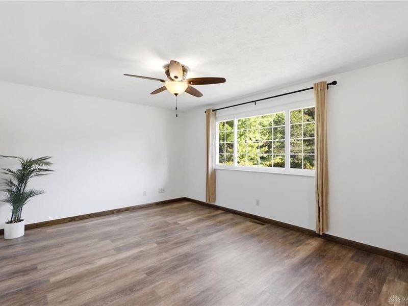 3059 Windmill Drive, Beavercreek, OH 45432 Photo 4