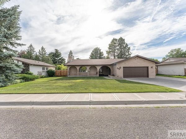 559 Tyson Avenue, IDAHO FALLS, ID 83401