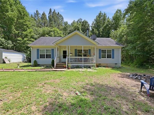 212 Lakeview Drive, Pelham, NC 27311