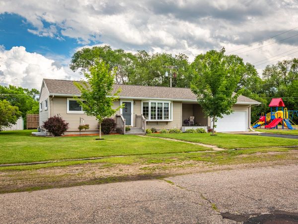 2524 2nd Ave E, Campbell, WI 54603