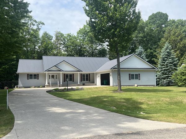 131 Indian Oaks Trail, Prudenville, MI 48651