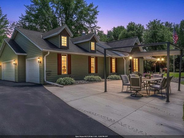 3272 LIBBY LANE, Green Bay, WI 54313