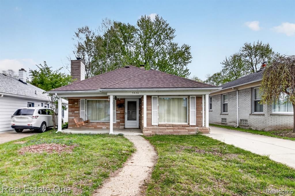 7420 Drexel Street, Dearborn Heights, MI 48127 Main Photo