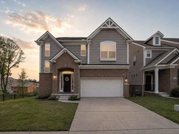2825 Dillon Drive, Ann Arbor, MI 48105
