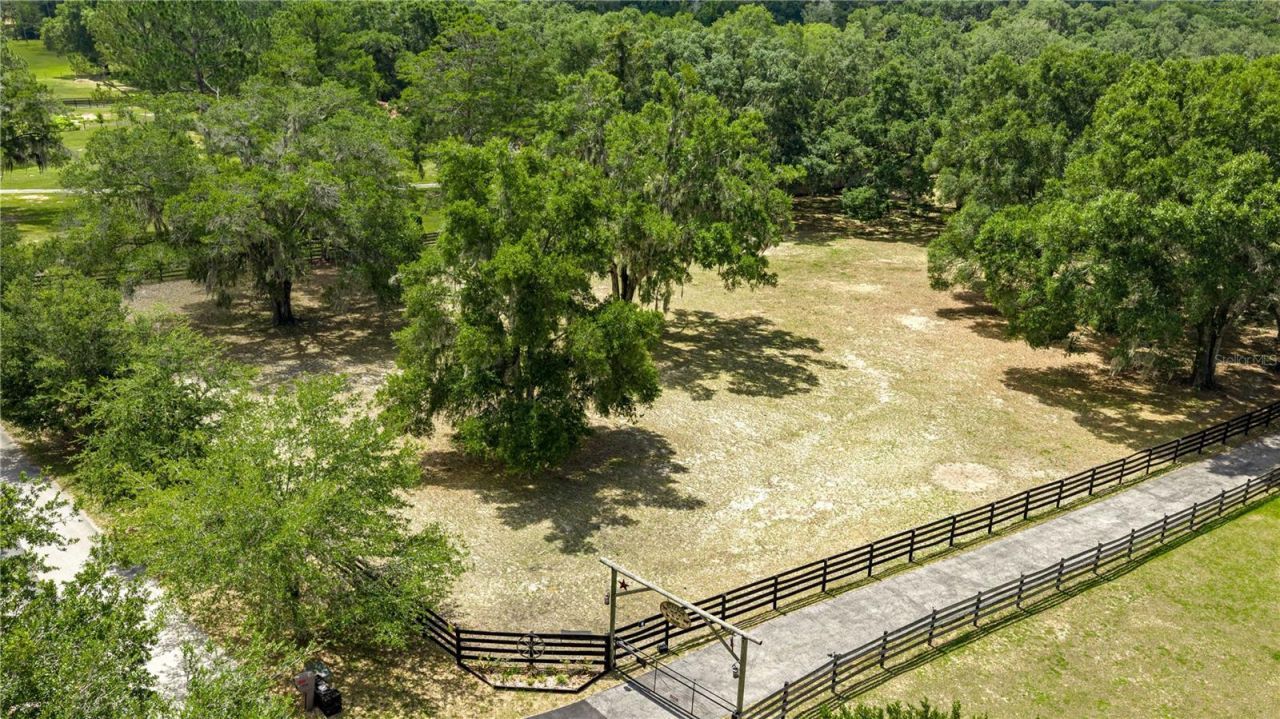 4556 E View Top Lane , Inverness, FL 34452 Photo