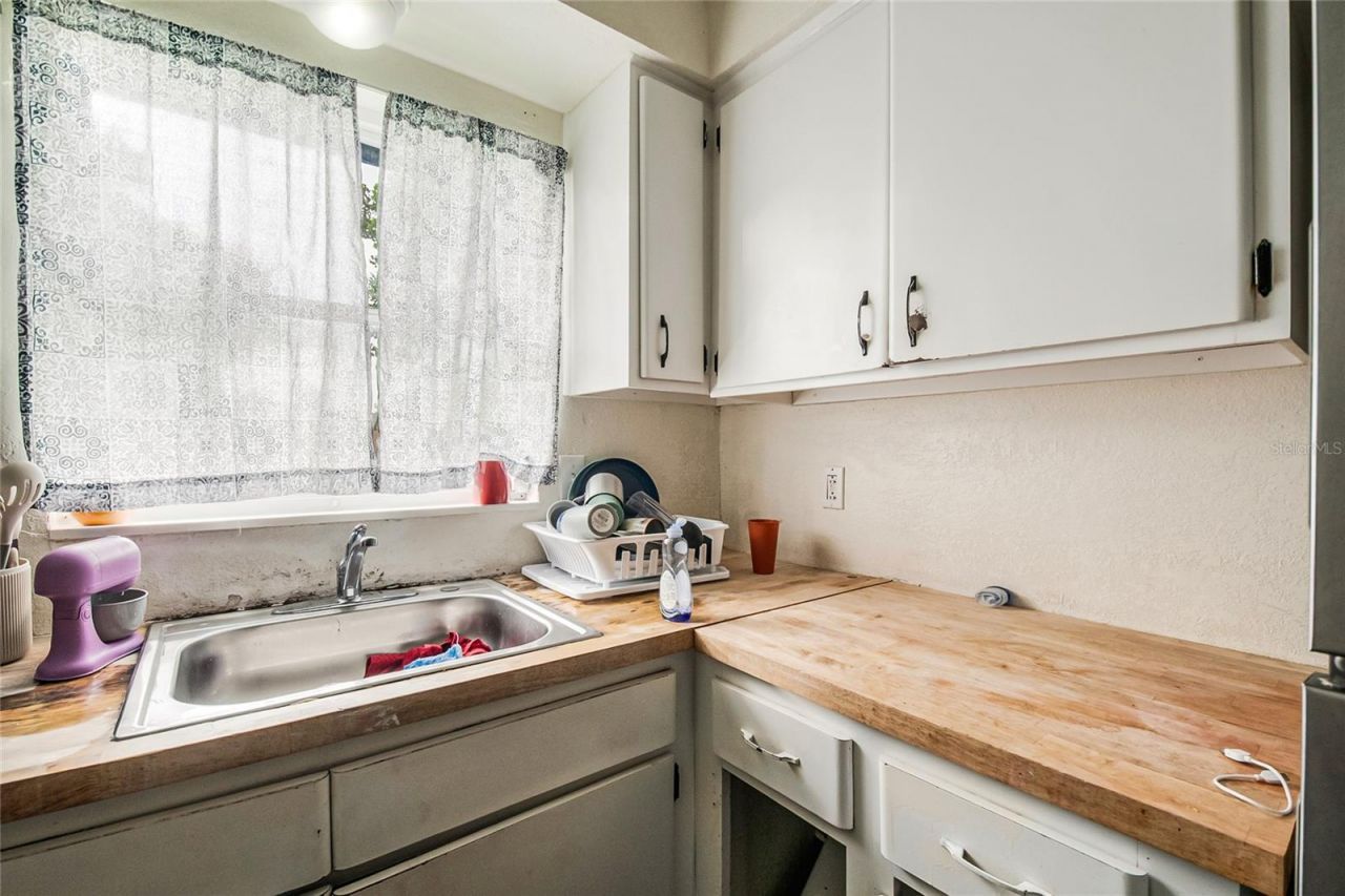 4135 Raleigh Street, Orlando, FL 32811 Photo