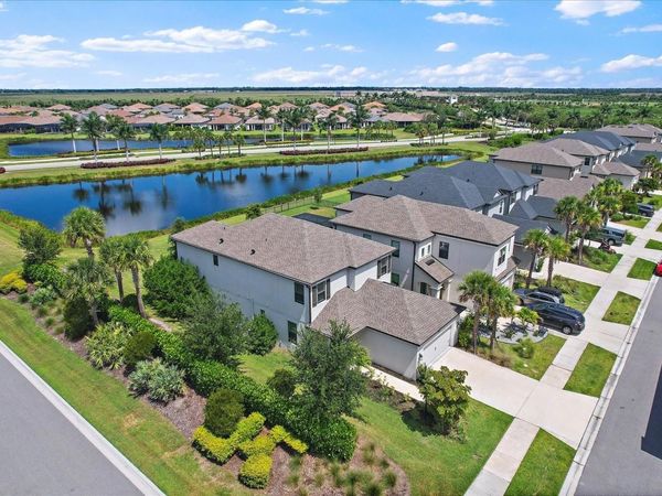 10141 MILKY WAY CIRCLE, SARASOTA, FL 34241