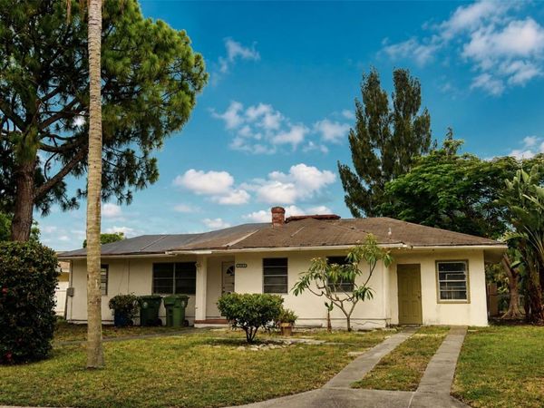 1302 28TH STREET W, BRADENTON, FL 34205